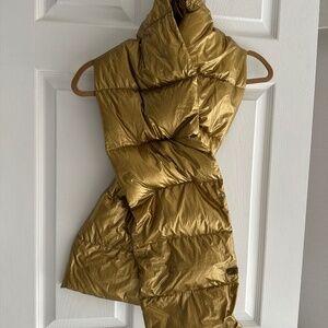 MACKAGE ELLIS GOLD GOOSE DOWN SCARF